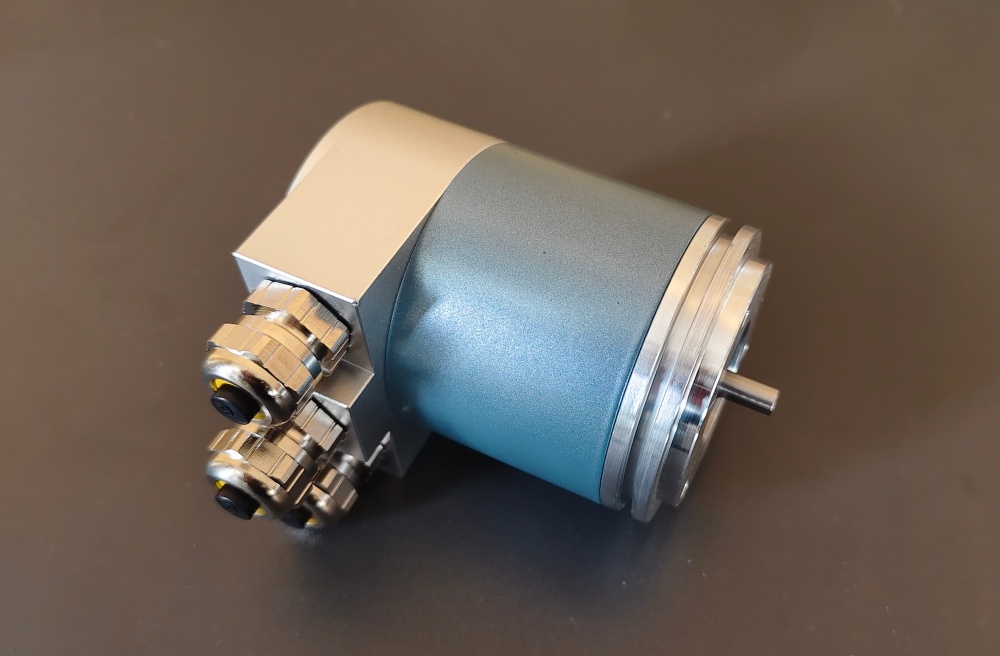 PVM58N-032AGR0BN-1416 Servo Flange Centering and 30-Bit PROFIBUS Scaling-EncoderWorks