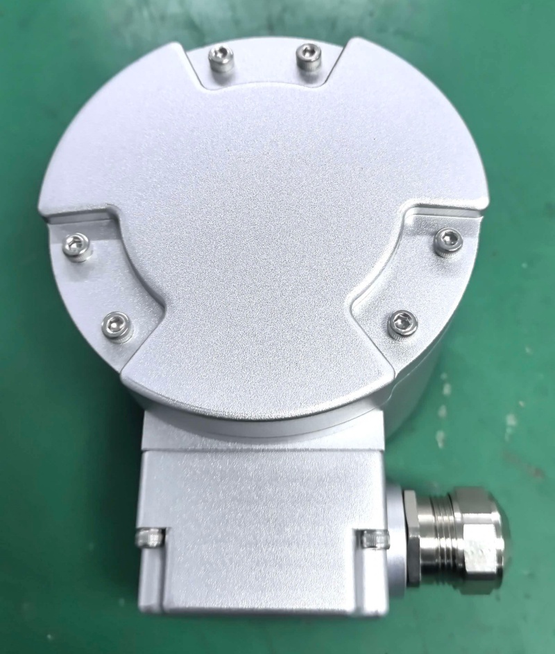 770954-01 XHI803 Blind Hollow Shaft Incremental Encoder-EncoderWorks